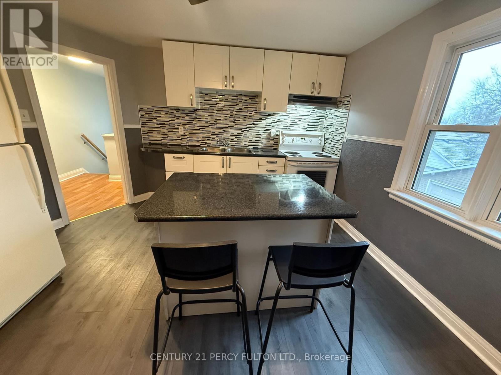 248 Toronto Avenue, Oshawa, Ontario L1H 3C1 - Photo 3 - E12586896