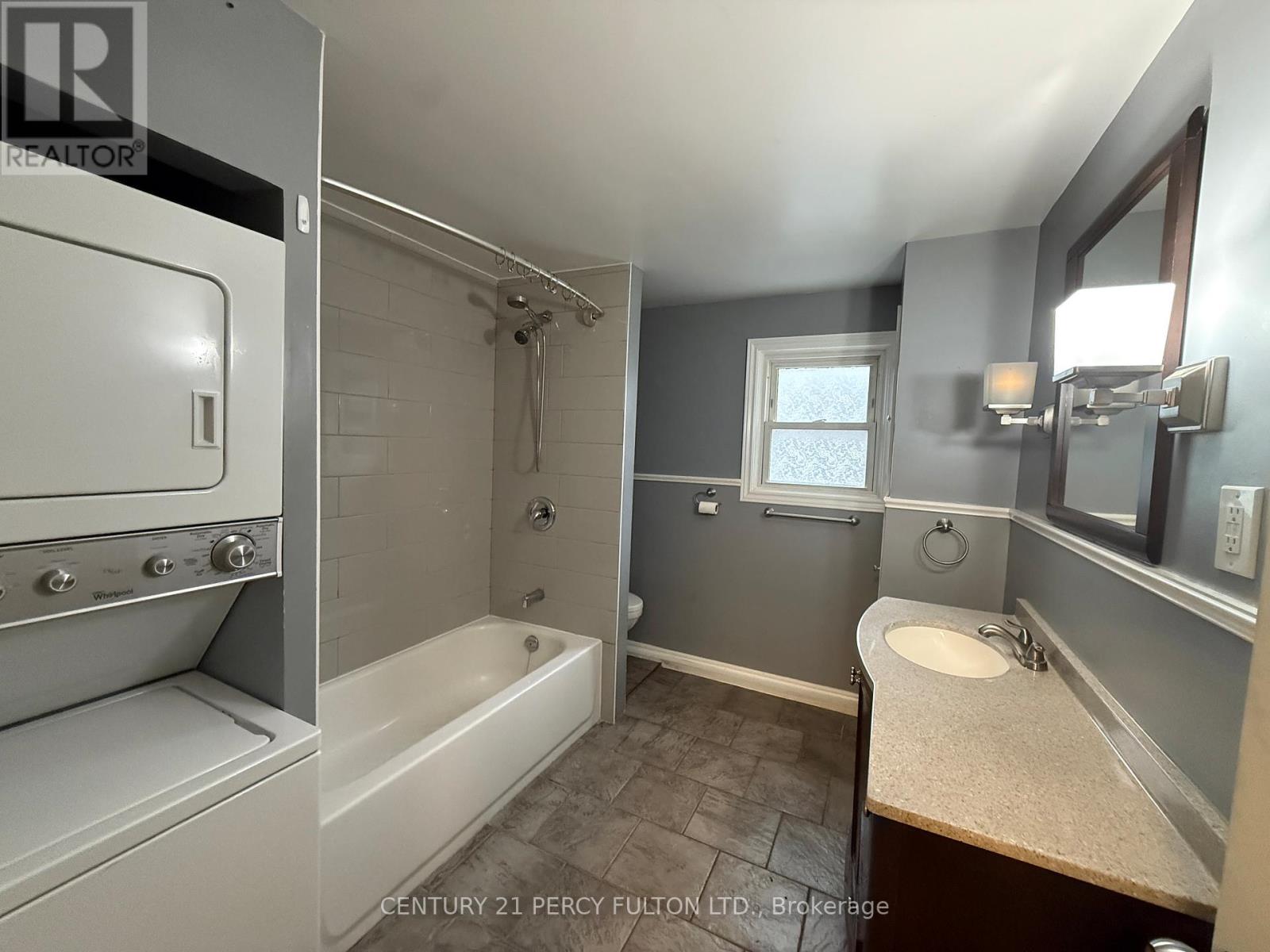 248 Toronto Avenue, Oshawa, Ontario L1H 3C1 - Photo 9 - E12586896