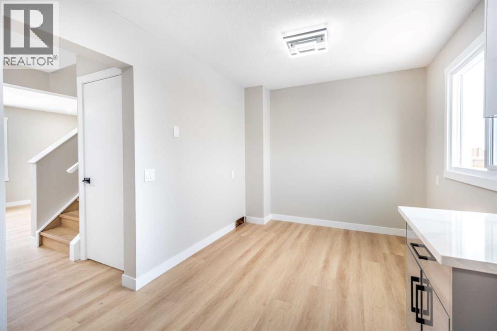 7616 27 Street Se, Calgary, Alberta  T2C 1E7 - Photo 3 - A2273189