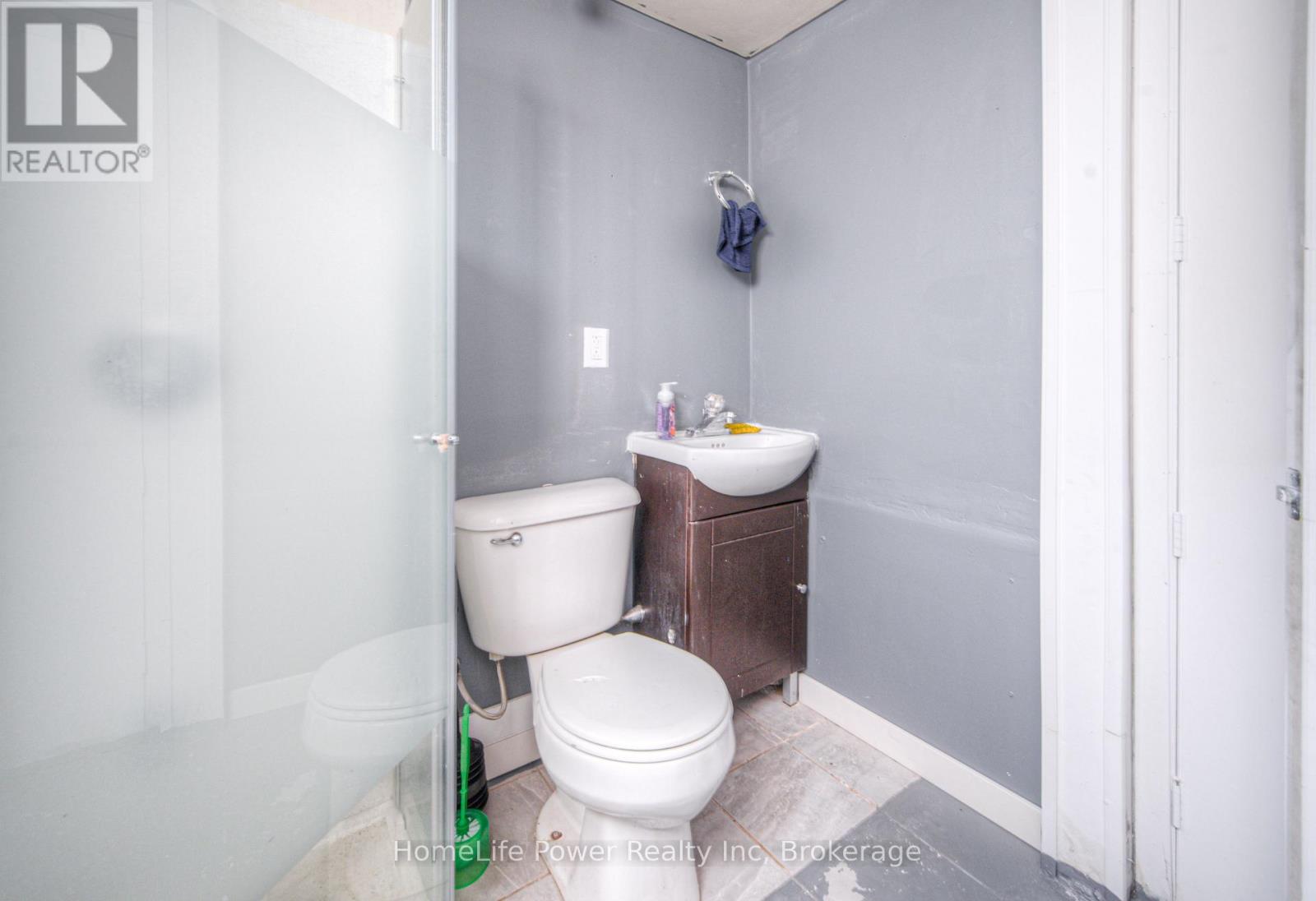 100 Westwood Road, Kitchener, Ontario  N2M 2K6 - Photo 18 - X12587132