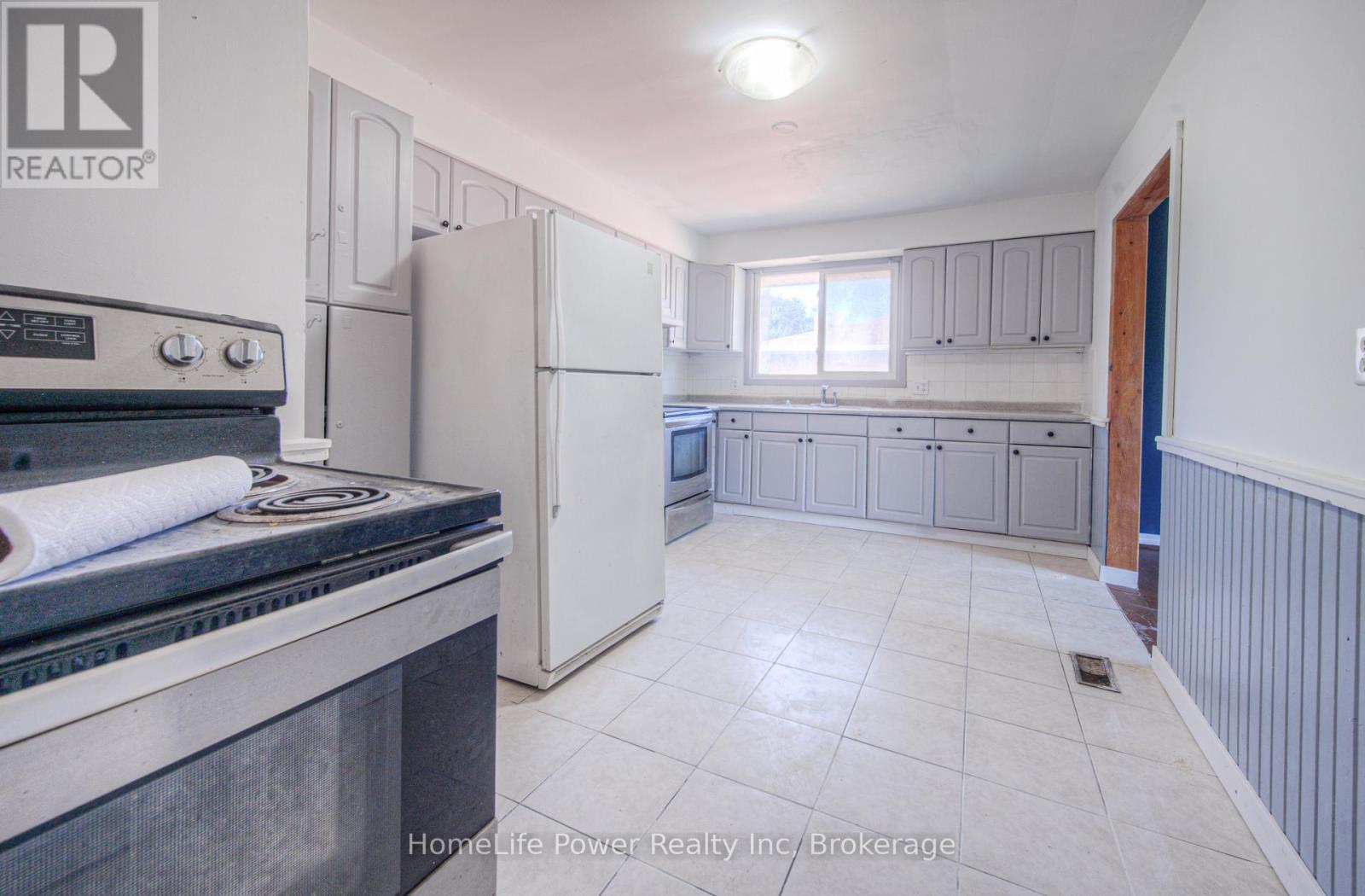 100 Westwood Road, Kitchener, Ontario  N2M 2K6 - Photo 26 - X12587132