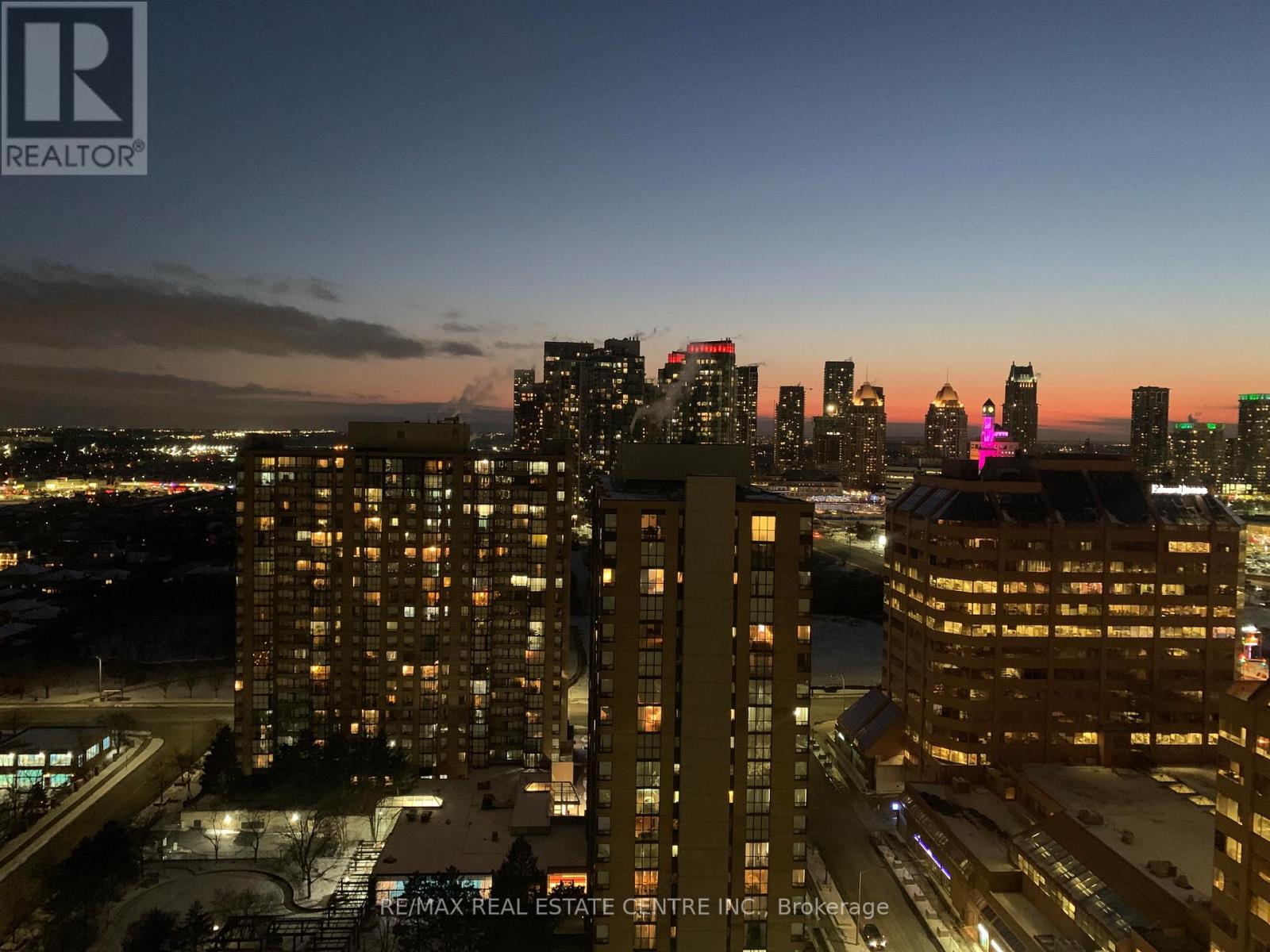 1709 - 208 Enfield Place, Mississauga, Ontario  L5B 0G8 - Photo 28 - W12587070