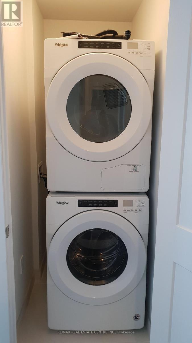 1215 - 4055 Parkside Village Drive, Mississauga, Ontario  L5B 0K8 - Photo 10 - W12587086