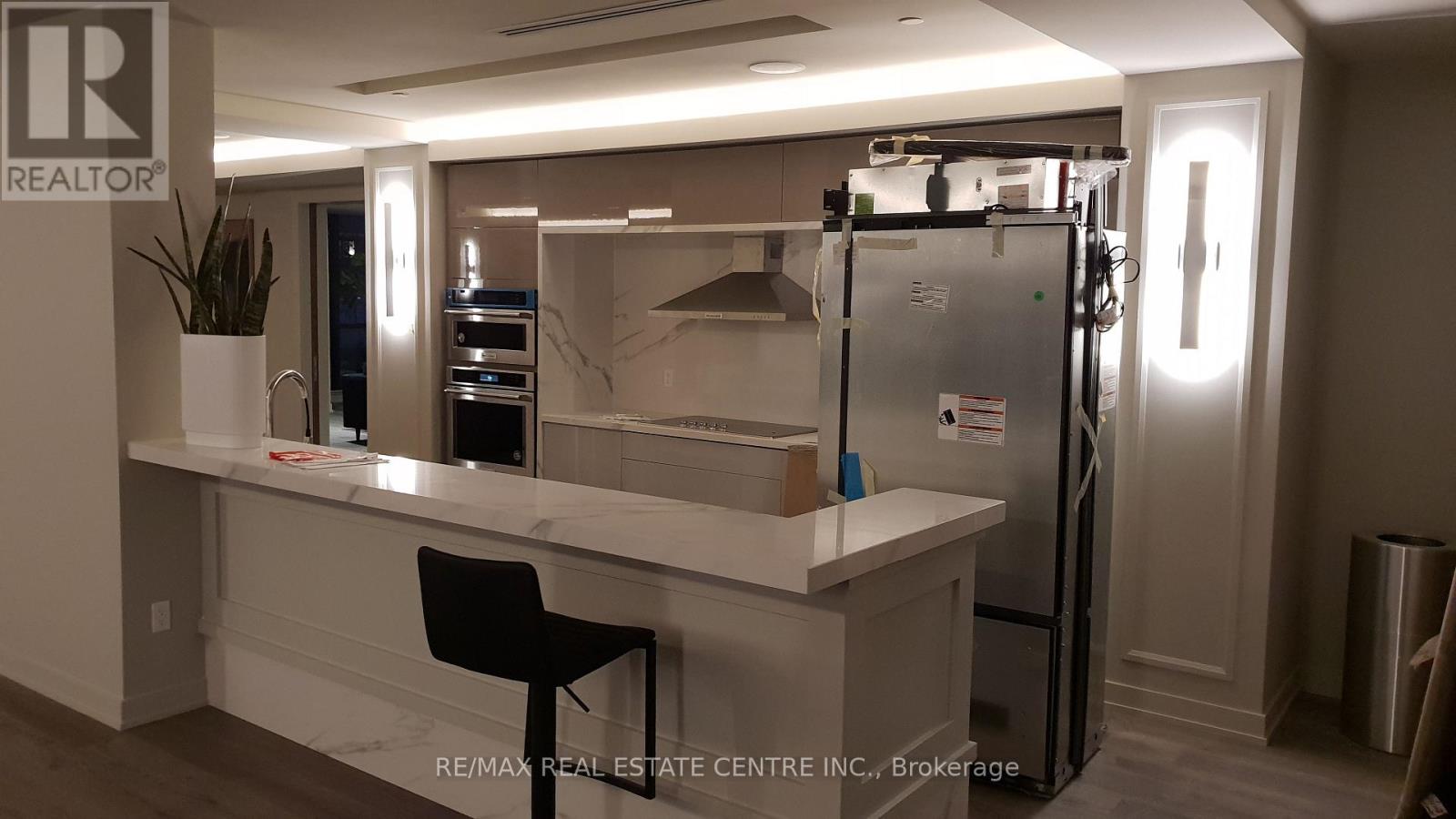 1215 - 4055 Parkside Village Drive, Mississauga, Ontario  L5B 0K8 - Photo 18 - W12587086