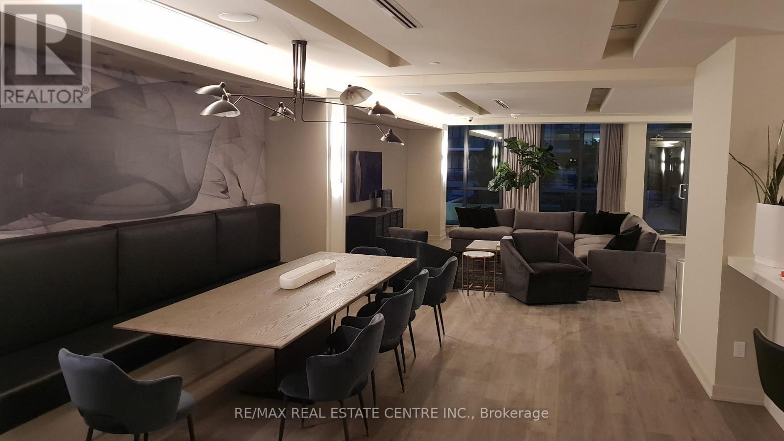 1215 - 4055 Parkside Village Drive, Mississauga, Ontario  L5B 0K8 - Photo 19 - W12587086