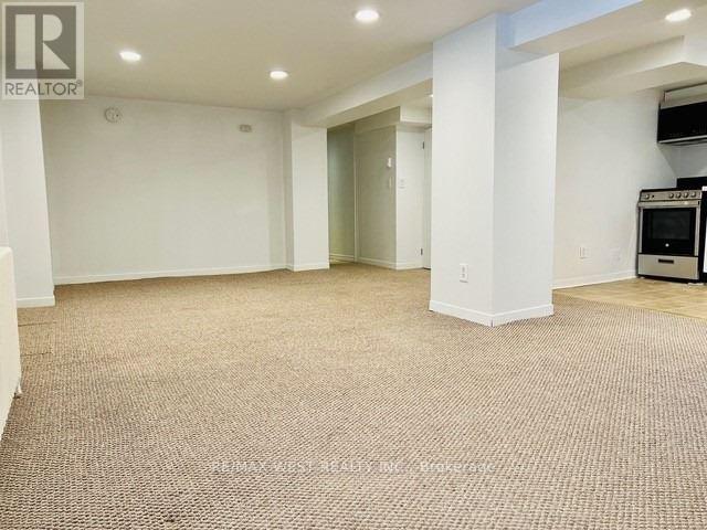 Bsmt - 27 Oakview Avenue, Toronto, Ontario  M6P 3J3 - Photo 4 - W12587090
