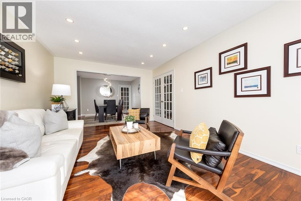 223 River Oaks Boulevard W, Oakville, Ontario  L6H 3V2 - Photo 9 - 40775630