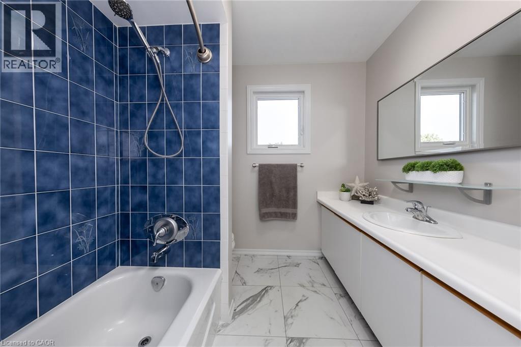 223 River Oaks Boulevard W, Oakville, Ontario  L6H 3V2 - Photo 29 - 40775630