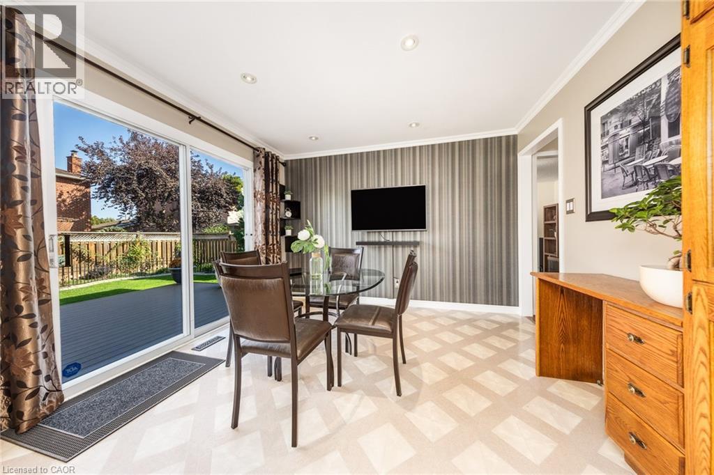 223 River Oaks Boulevard W, Oakville, Ontario  L6H 3V2 - Photo 16 - 40775630