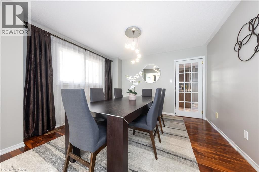 223 River Oaks Boulevard W, Oakville, Ontario  L6H 3V2 - Photo 11 - 40775630