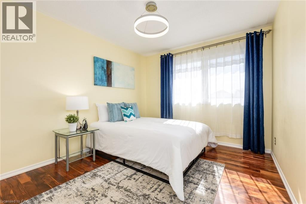 223 River Oaks Boulevard W, Oakville, Ontario  L6H 3V2 - Photo 32 - 40775630