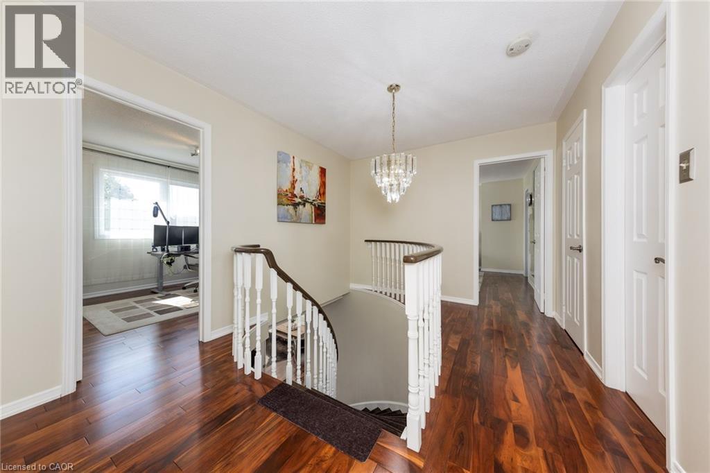 223 River Oaks Boulevard W, Oakville, Ontario  L6H 3V2 - Photo 24 - 40775630