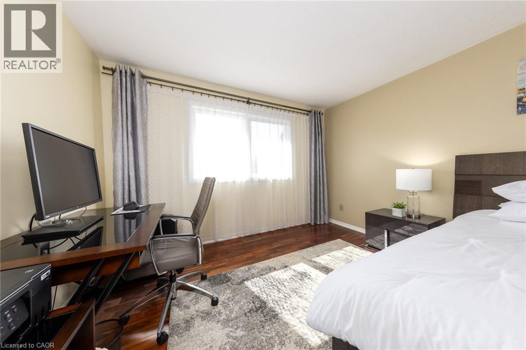 223 River Oaks Boulevard W, Oakville, Ontario  L6H 3V2 - Photo 27 - 40775630