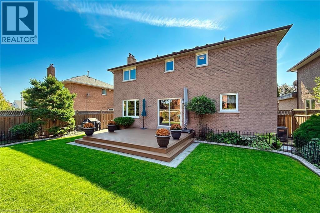 223 River Oaks Boulevard W, Oakville, Ontario  L6H 3V2 - Photo 42 - 40775630