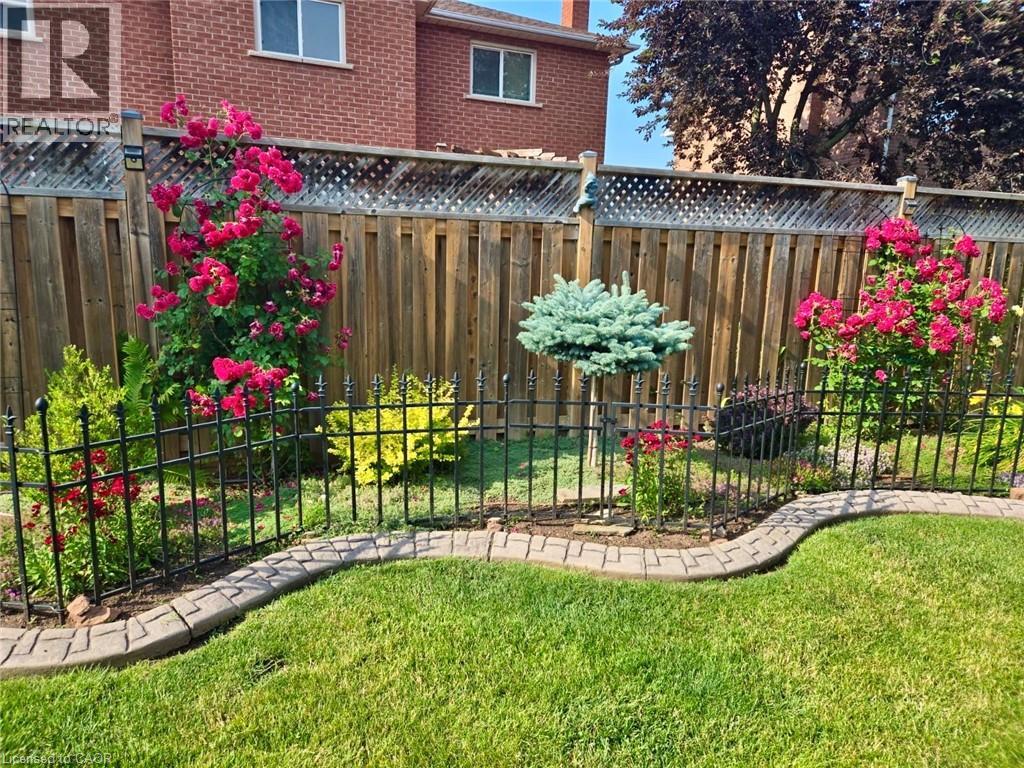 223 River Oaks Boulevard W, Oakville, Ontario  L6H 3V2 - Photo 46 - 40775630