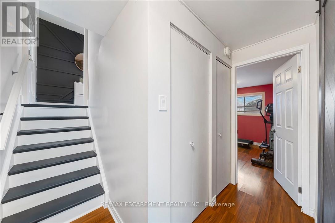 31 Raleigh Street, Hamilton, Ontario  L8W 1H4 - Photo 20 - X12587076