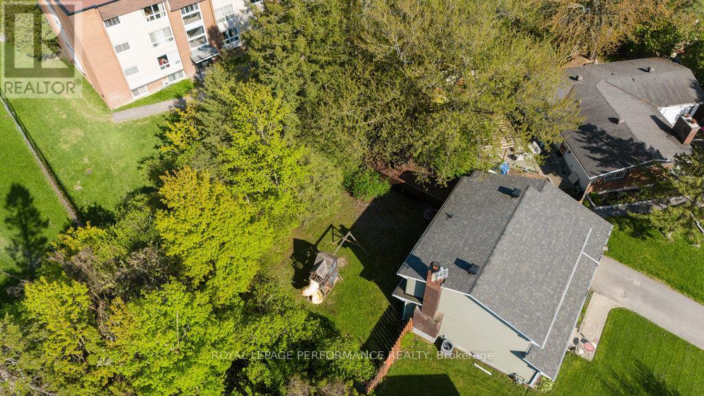 2045 Deerhurst Court, Ottawa, Ontario  K1J 8H2 - Photo 45 - X12587136