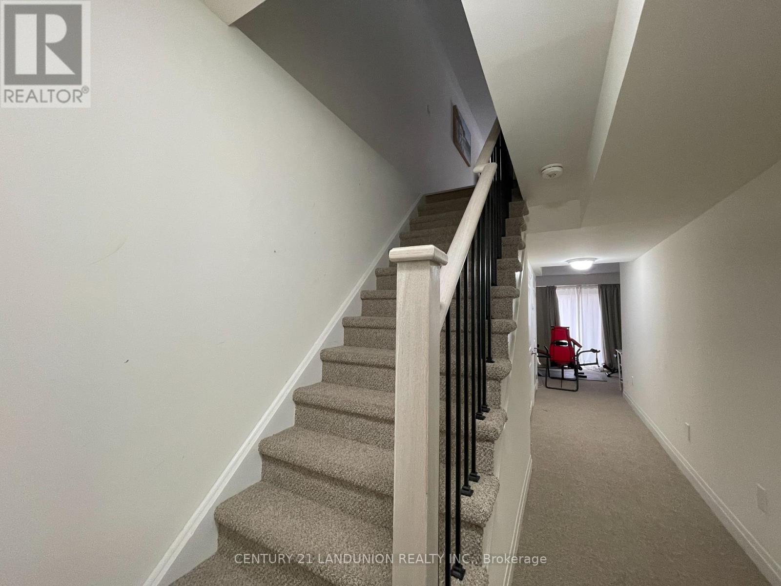 17 Mcconaghy Court, Vaughan, Ontario  L6A 5C1 - Photo 18 - N12587014