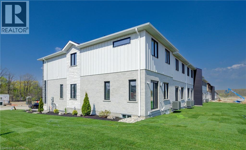 210 Green Gate Boulevard, Cambridge, Ontario  N1T 0H9 - Photo 2 - 40791304