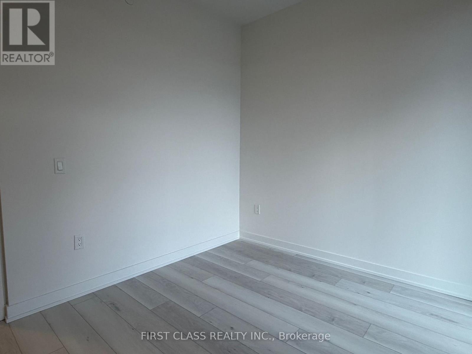 1118 - 1 Quarrington Lane, Toronto, Ontario  M3C 0S4 - Photo 17 - C12587102