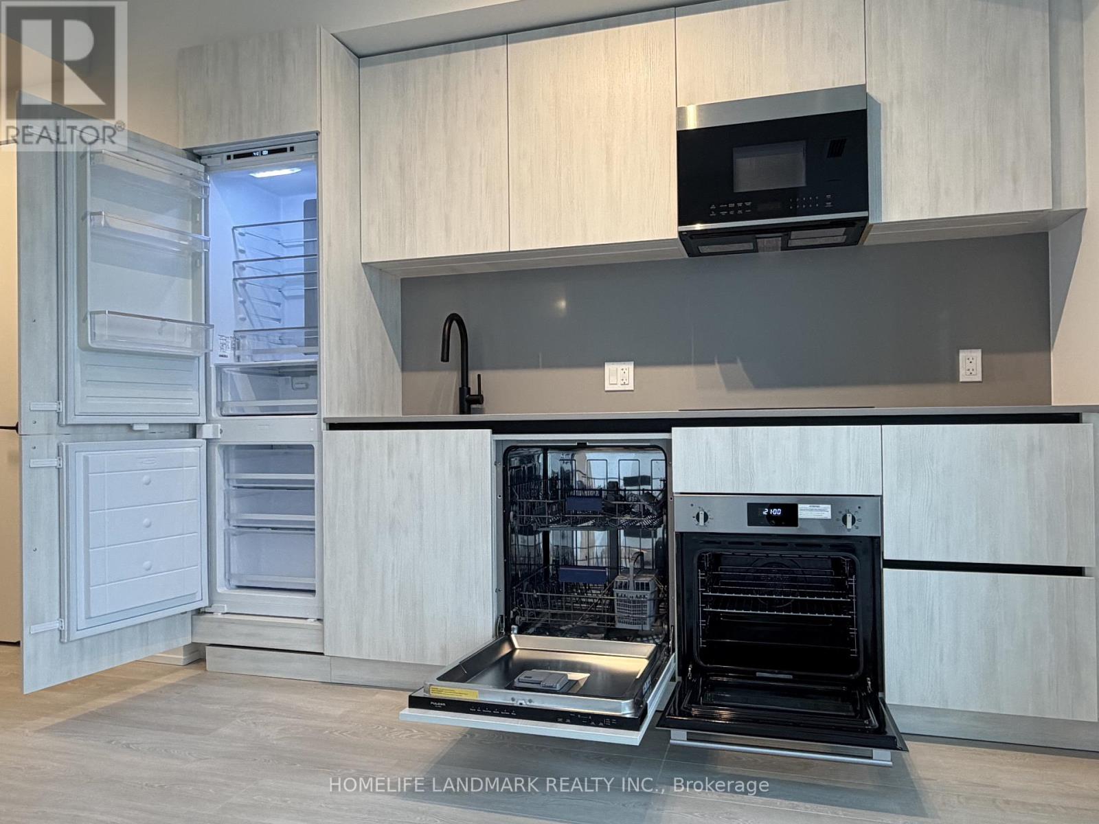 1210 - 35 Parliament Street W, Toronto, Ontario  M5A 0Z5 - Photo 5 - C12587152