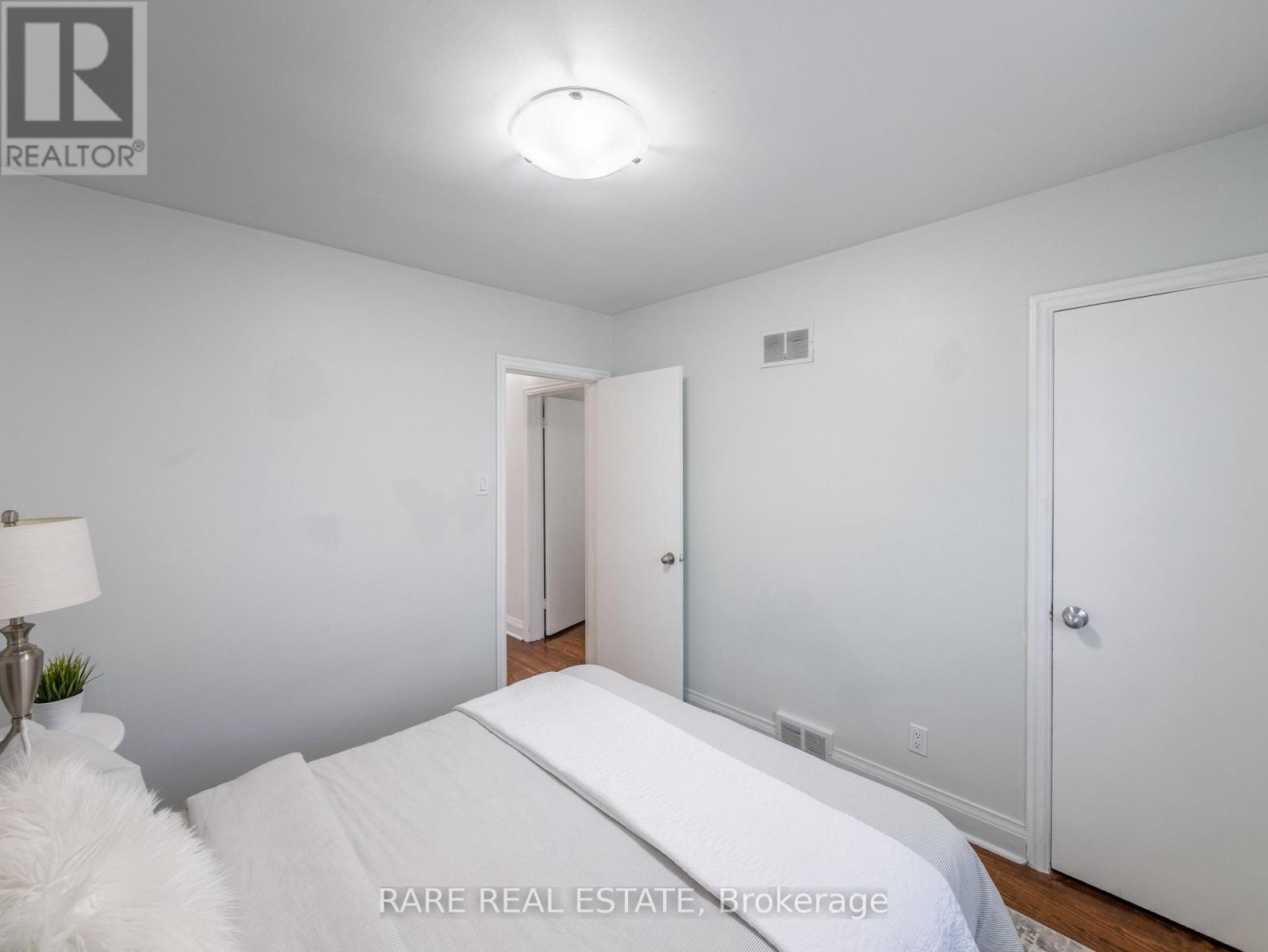 Main - 67 Glenburn Avenue, Toronto, Ontario M4B 2X6 - Photo 18 - E12587100