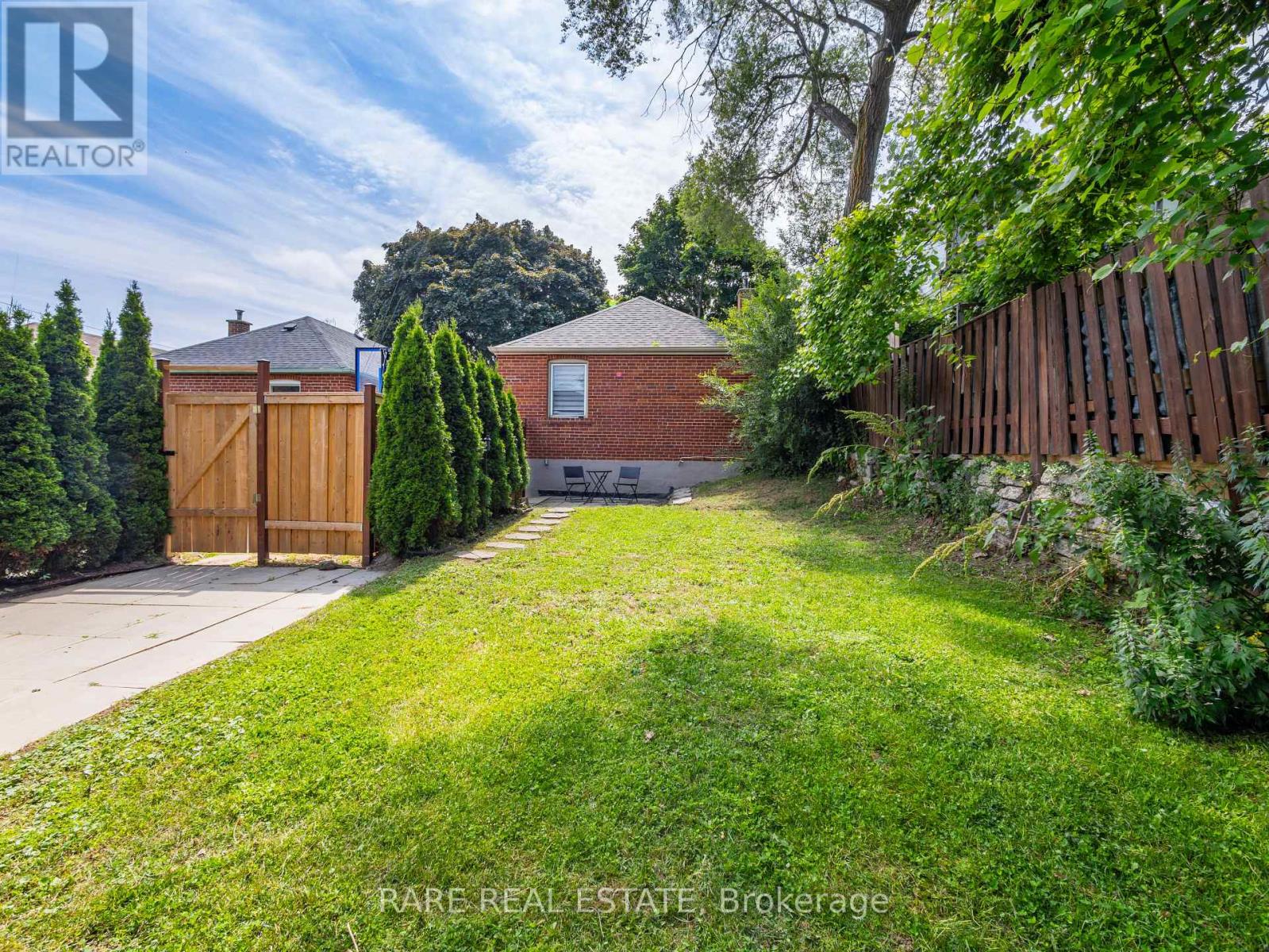 Main - 67 Glenburn Avenue, Toronto, Ontario M4B 2X6 - Photo 26 - E12587100