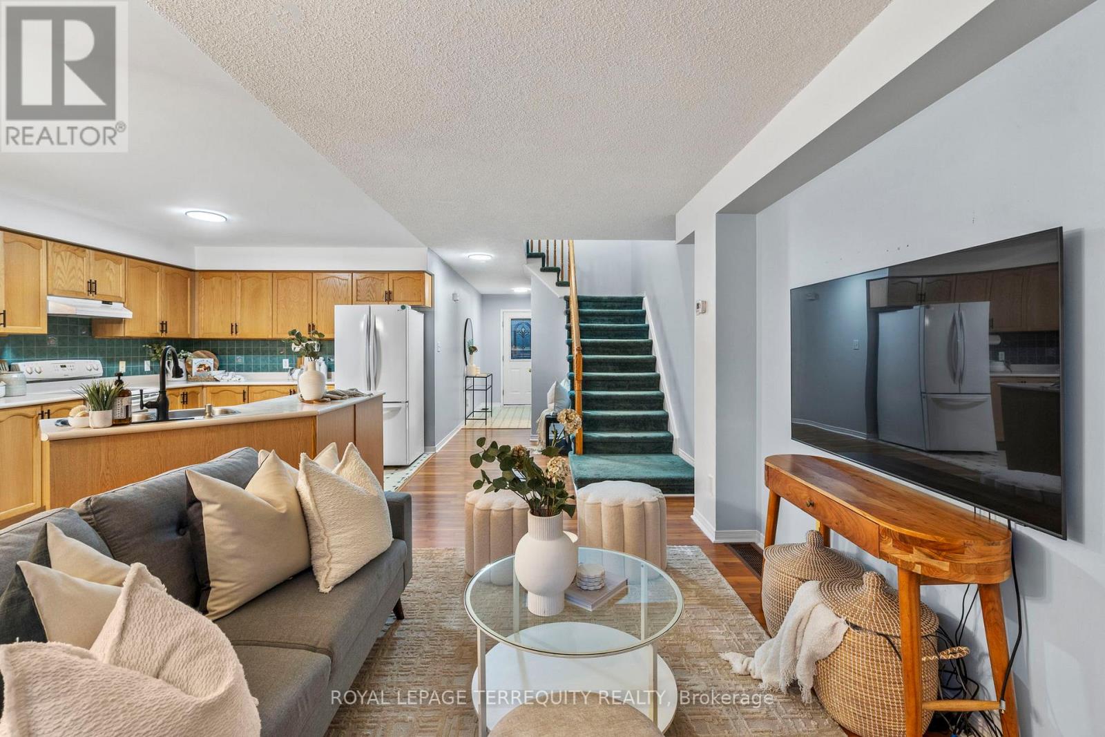 18 Wade Square, Clarington, Ontario L1E 3E5 - Photo 14 - E12587114