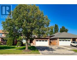 223 RIVER OAKS BOULEVARD W, Oakville, Ontario