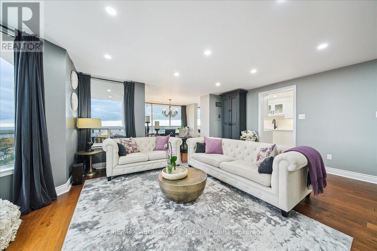 2603 - 550 Webb Drive, Mississauga, Ontario  L5B 3Y4 - Photo 8 - W12498300