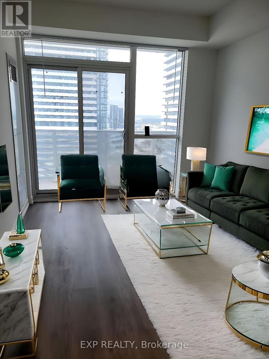 2201 - 28 INTERCHANGE WAY, Vaughan, Ontario