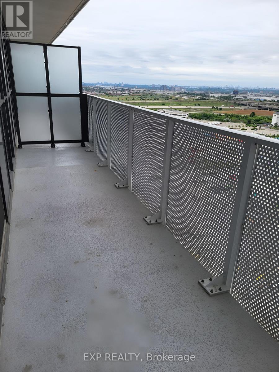 2201 - 28 Interchange Way, Vaughan, Ontario  L4K 0P8 - Photo 10 - N12587120