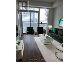 2201 - 28 INTERCHANGE WAY, Vaughan, Ontario