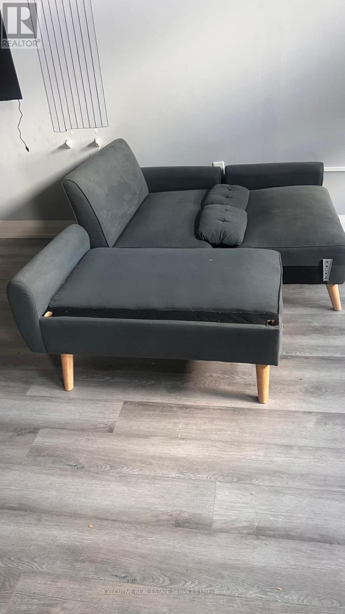 104 - 1065 Canadian Place, Mississauga, Ontario  L4W 0B8 - Photo 6 - W12587124