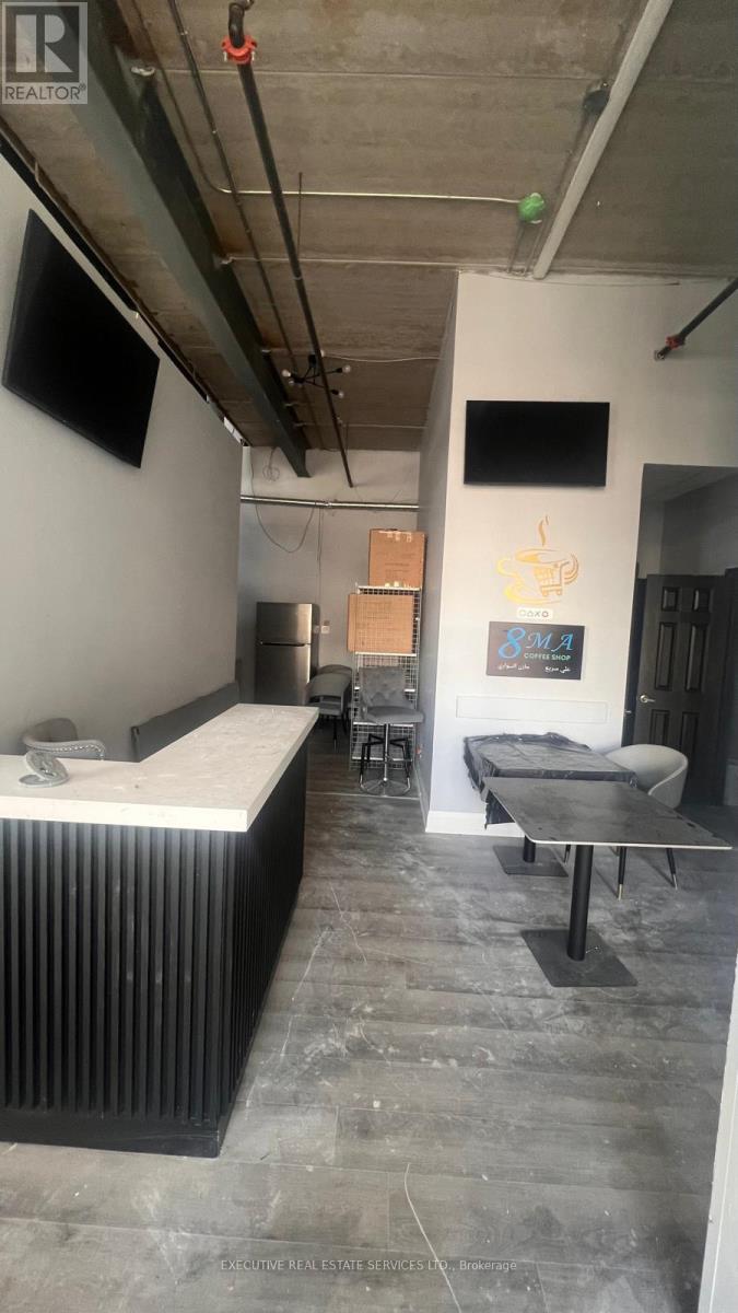 104 - 1065 Canadian Place, Mississauga, Ontario  L4W 0B8 - Photo 7 - W12587124