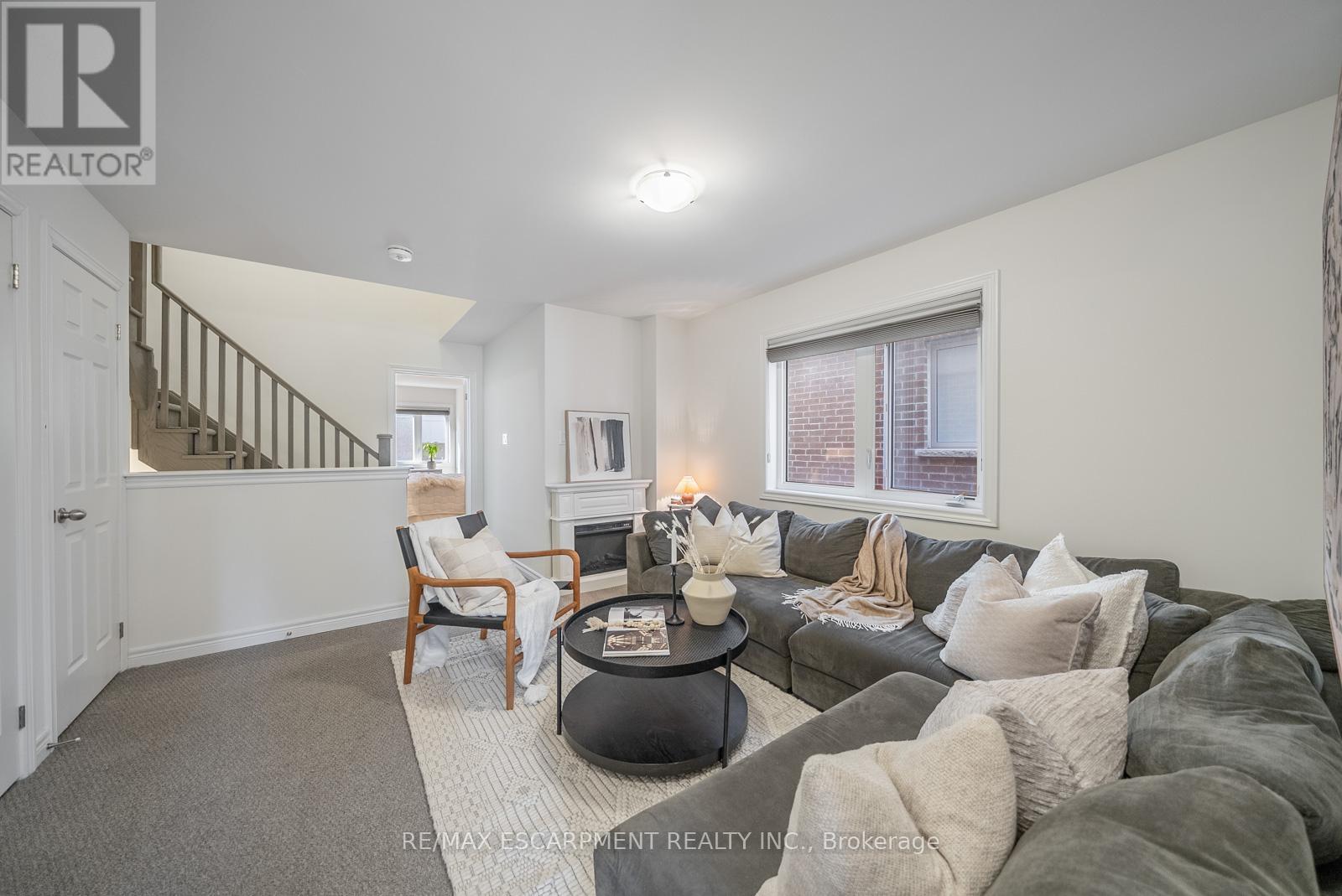 3959 Koenig Road, Burlington, Ontario  L7M 0Z7 - Photo 18 - W12587126