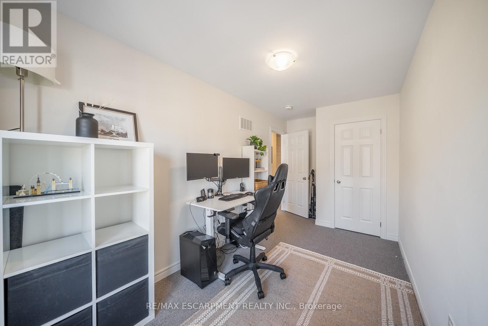 3959 Koenig Road, Burlington, Ontario  L7M 0Z7 - Photo 24 - W12587126