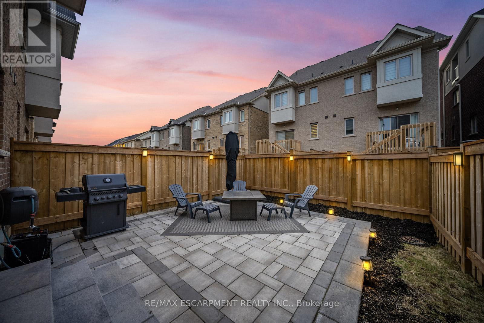 3959 Koenig Road, Burlington, Ontario  L7M 0Z7 - Photo 38 - W12587126