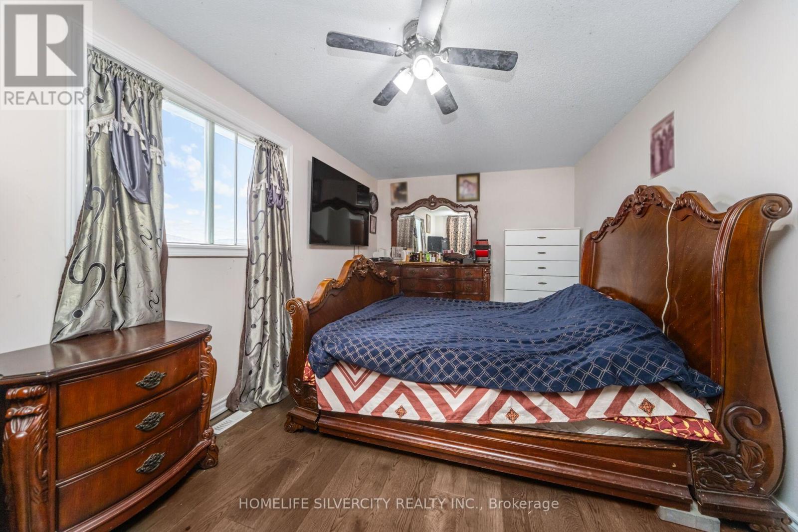 24 Jay Street, Brampton, Ontario L6Z 3V7 - Photo 30 - W12587144