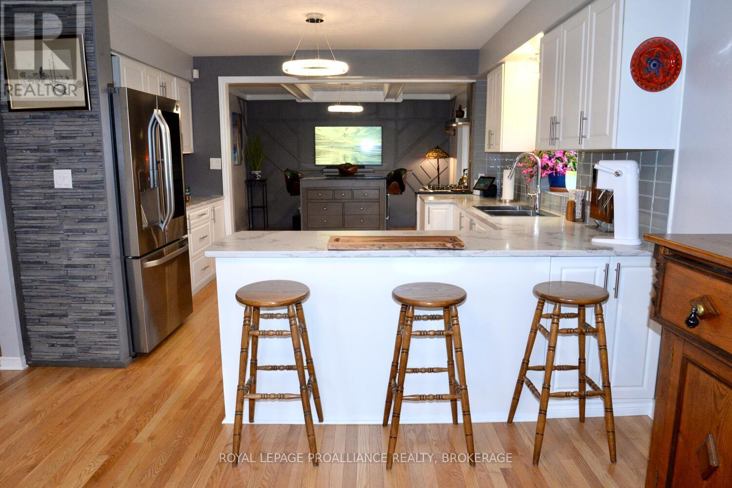 59 Glencoe Crescent, Kingston, Ontario K7M 7H9 - Photo 16 - X12586648