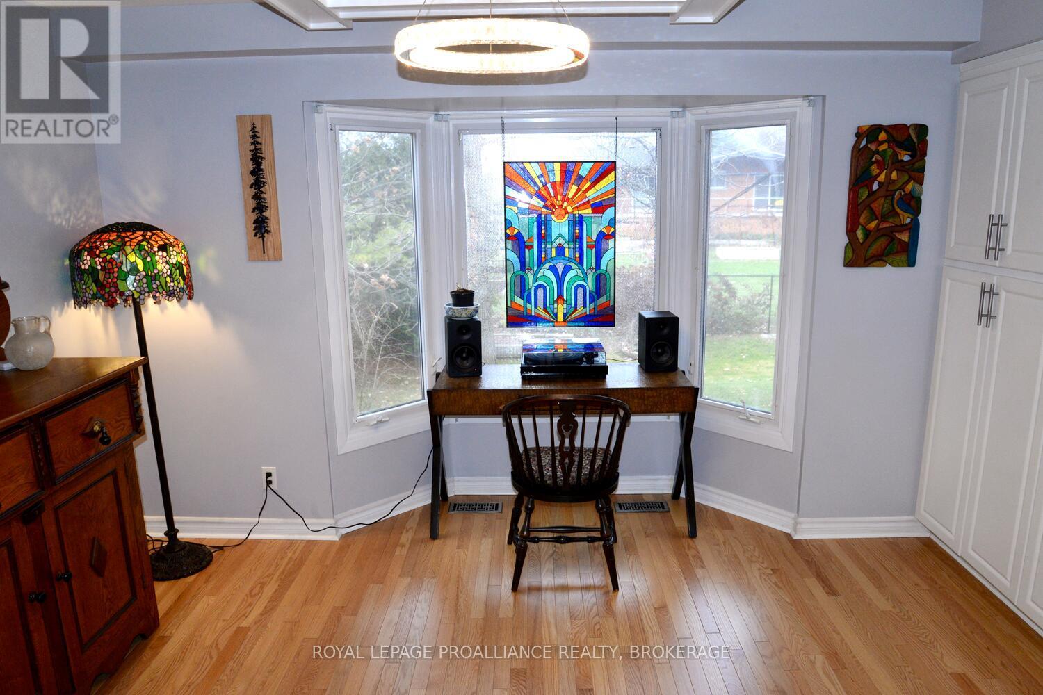 59 Glencoe Crescent, Kingston, Ontario K7M 7H9 - Photo 18 - X12586648