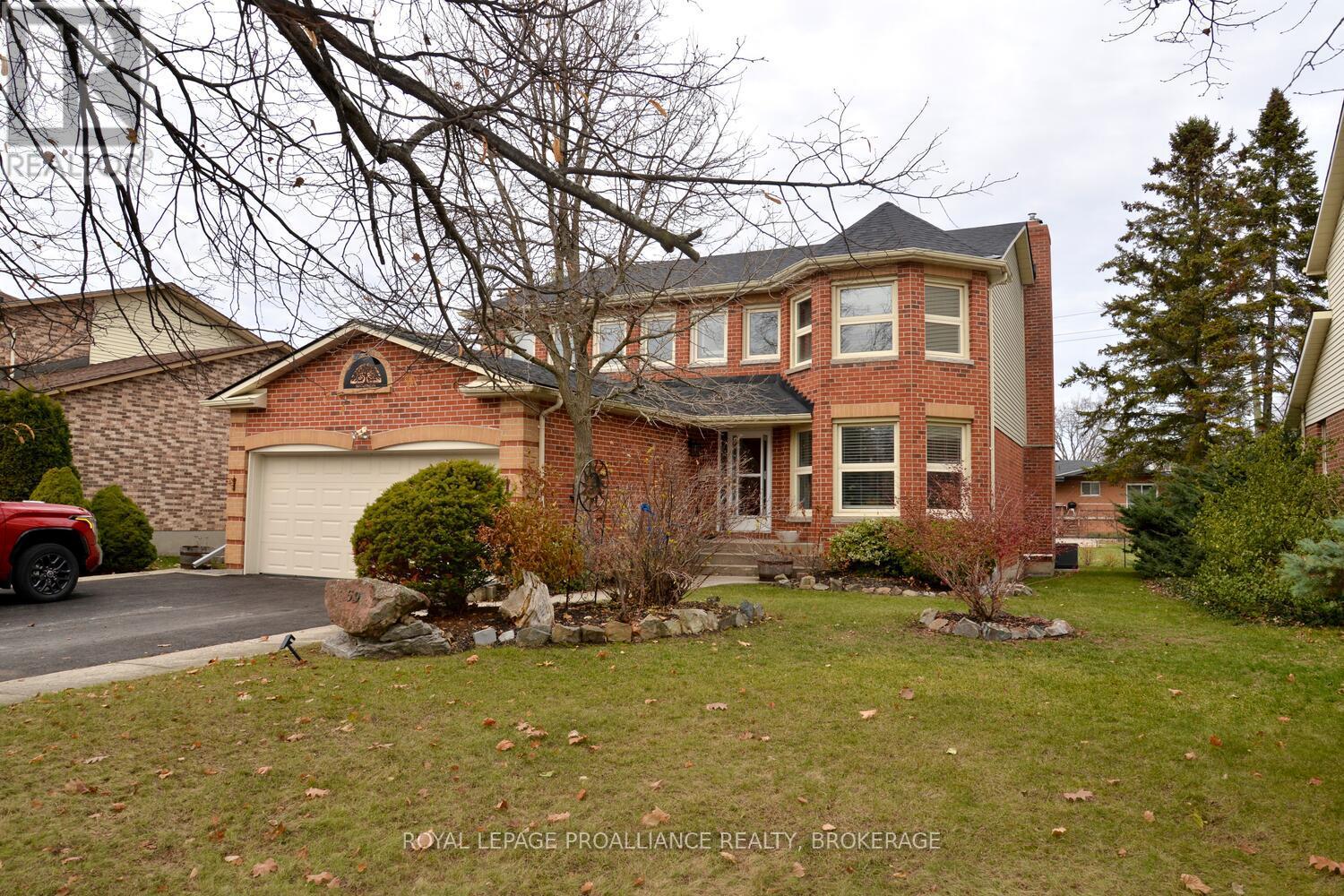 59 GLENCOE CRESCENT, Kingston, Ontario