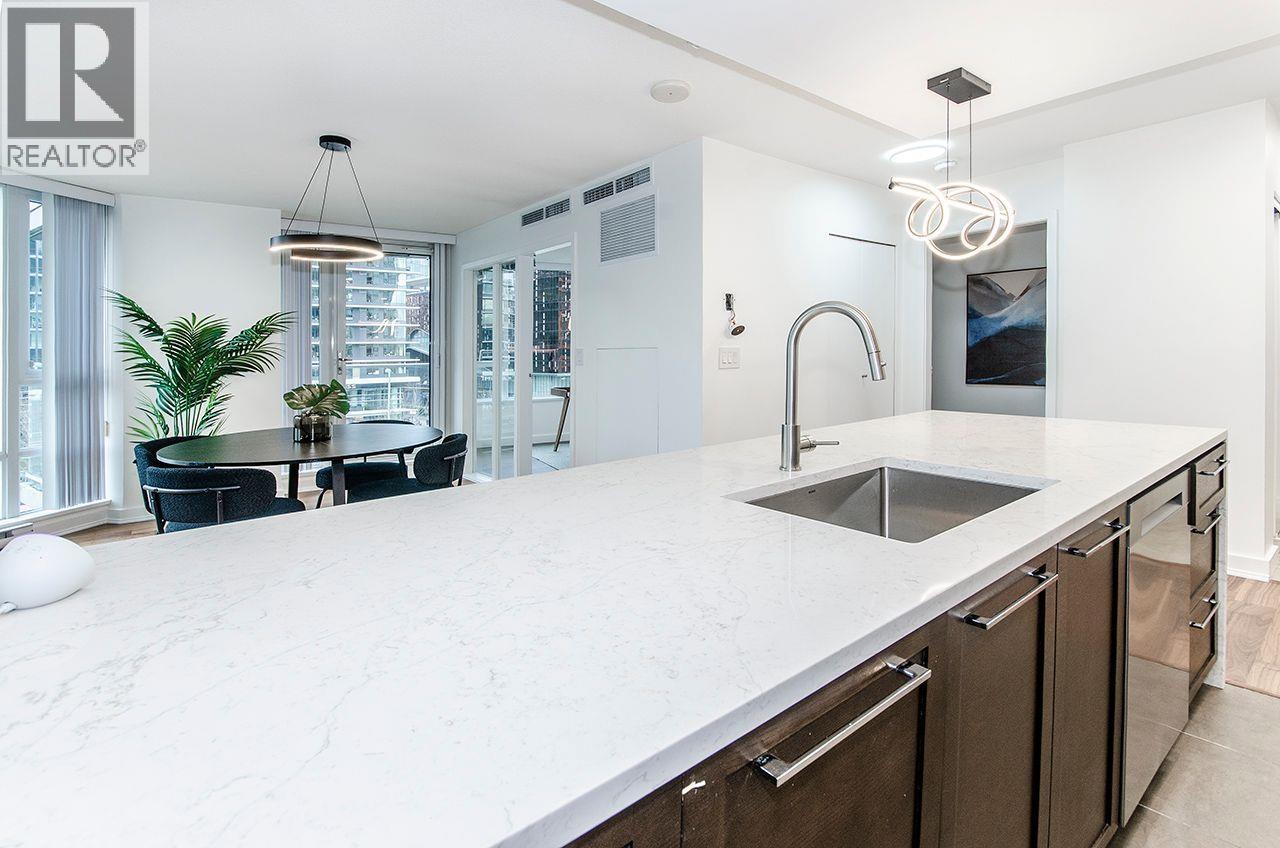 918 Cooperage Way Street, Vancouver, British Columbia  V6B 0A7 - Photo 11 - R3070997