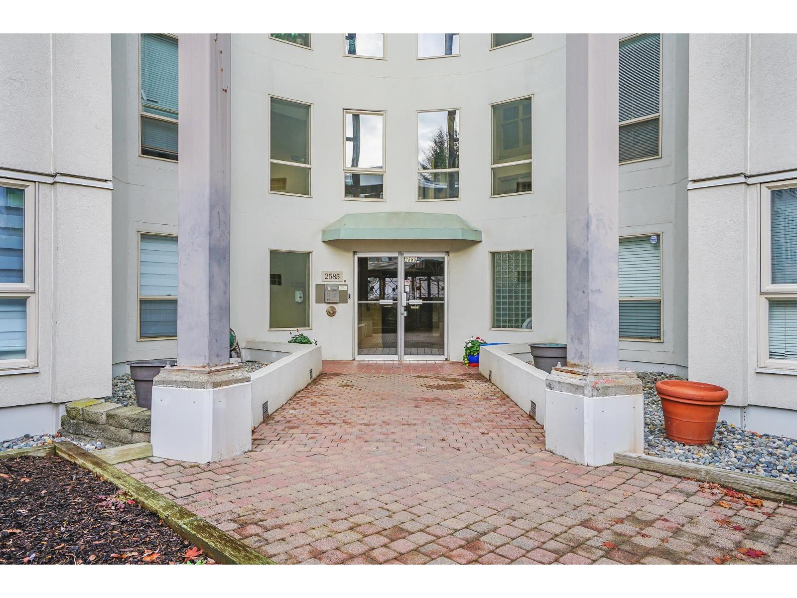 108 2585 Ware Street, Abbotsford, British Columbia V2S 3E2 - Photo 4 - R3069903