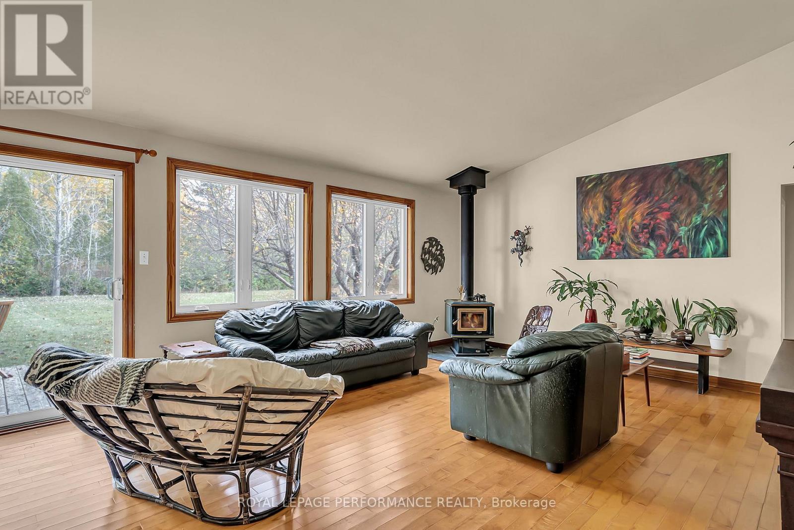 3781 Delorme Crescent, North Glengarry, Ontario  K0C 1A0 - Photo 11 - X12587158