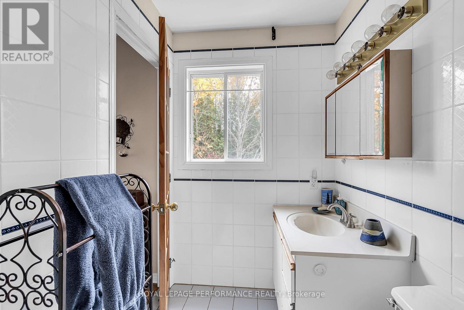 3781 Delorme Crescent, North Glengarry, Ontario  K0C 1A0 - Photo 30 - X12587158