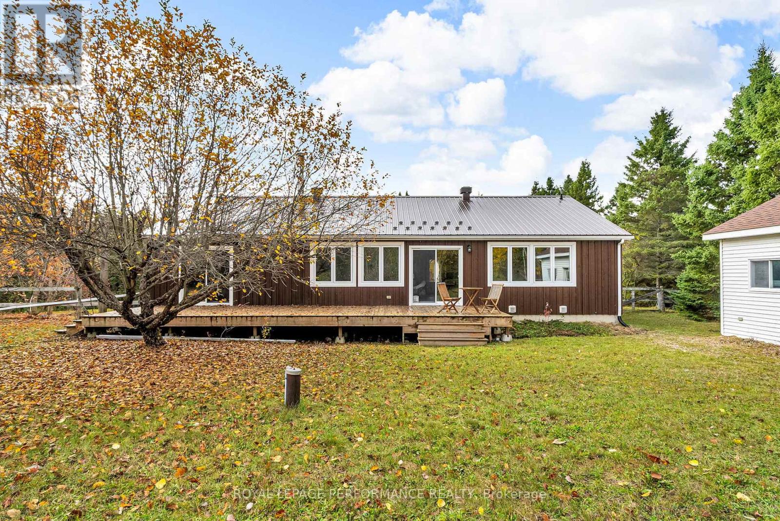 3781 Delorme Crescent, North Glengarry, Ontario  K0C 1A0 - Photo 36 - X12587158