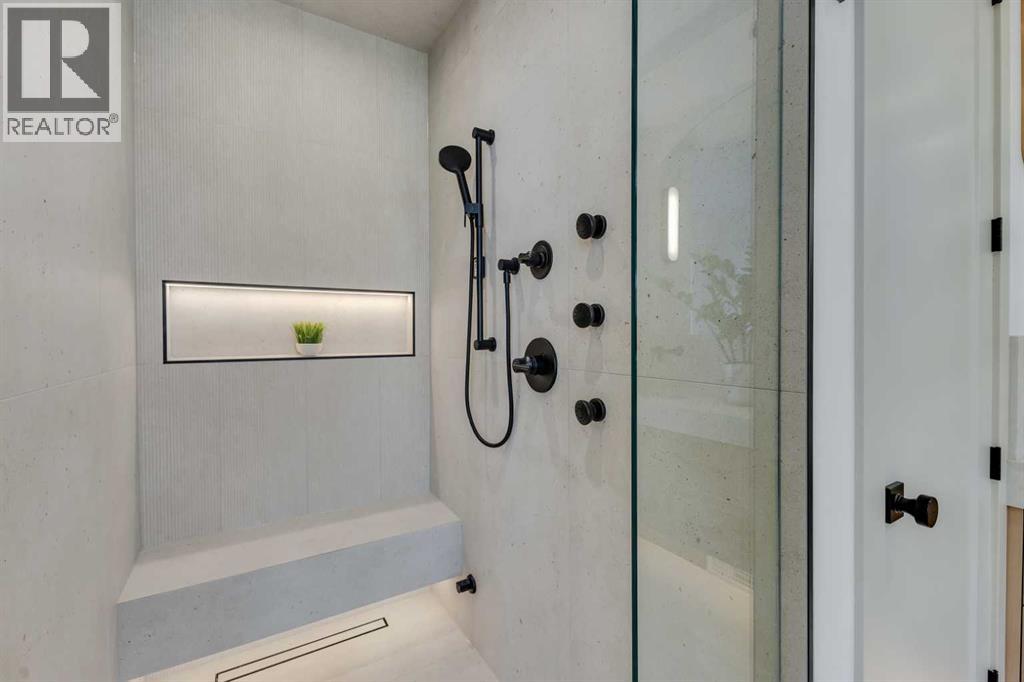 1741 48 Avenue Sw, Calgary, Alberta  T2T 2T2 - Photo 18 - A2246493