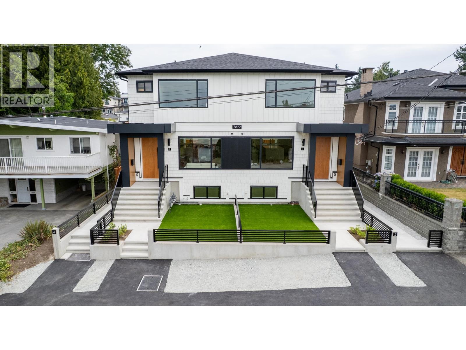 2 7822 GOODLAD STREET, Burnaby, British Columbia