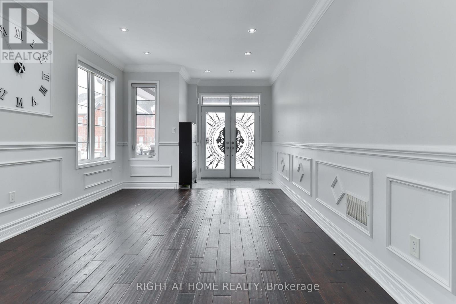 186 Cosgrove Drive, Oshawa, Ontario  L1L 0K5 - Photo 5 - E12584520